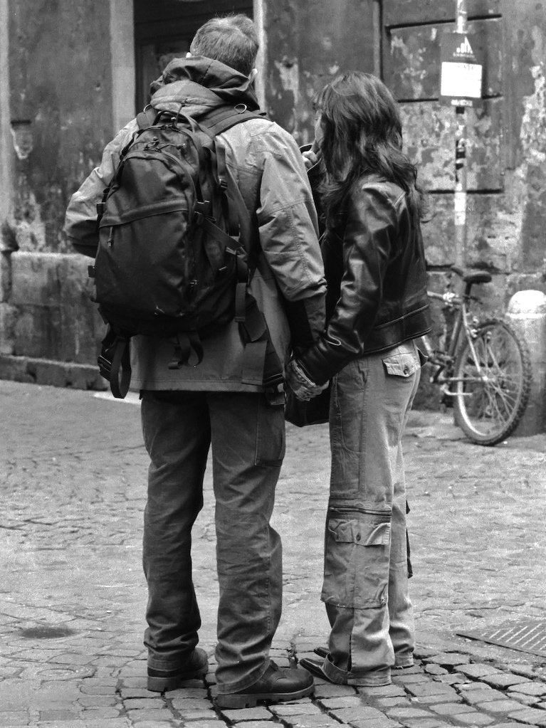 Roma-COUPLE-BW62