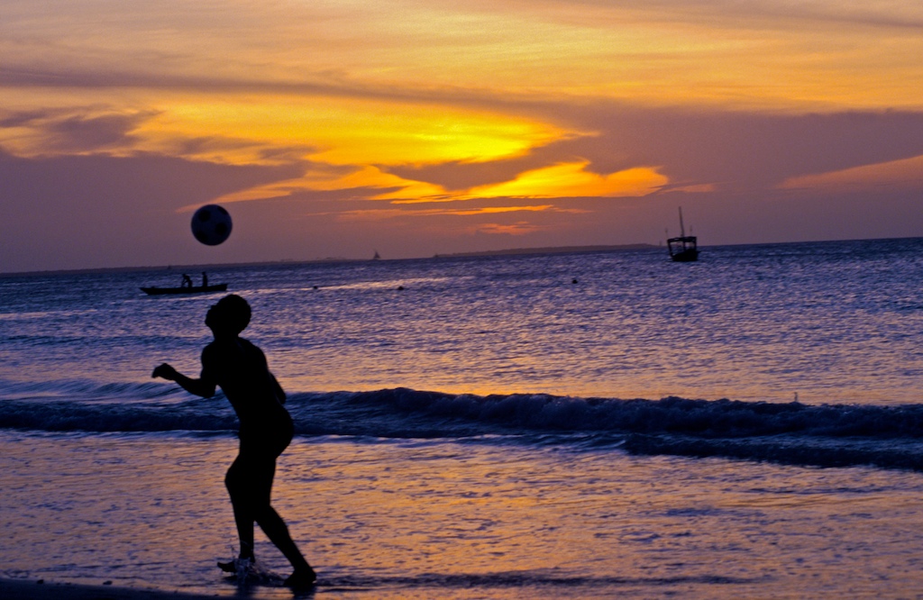 Zanzibar-sundown footballer