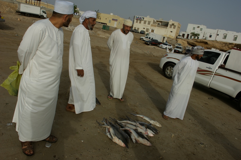 omani elders-fishermen-Sur